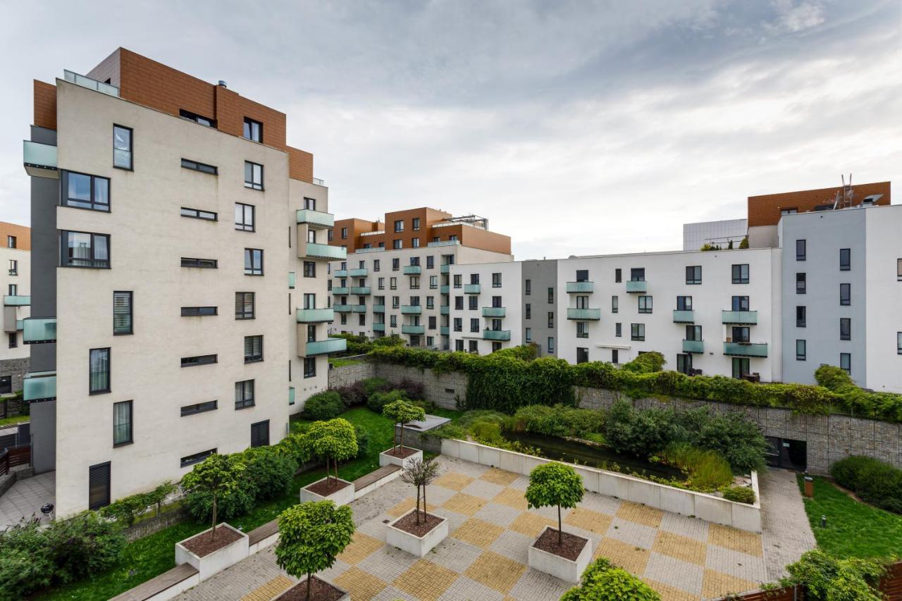 Golden Apartments Rezidence Nova Karolina Ostrava Exterior photo
